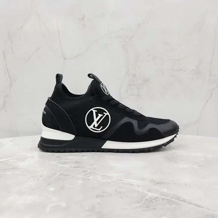 [BUNJANG] Louis Vuitton LV Runway Sneakers / 36 / 루이비통 LV 로고 런어웨이 스니커즈
