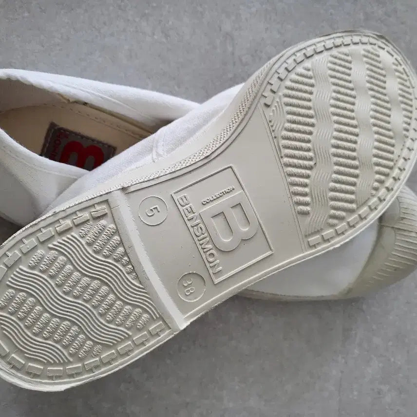 [SOLD OUT] Bensimon 벤시몽 화이트 스니커즈 (새상품)
