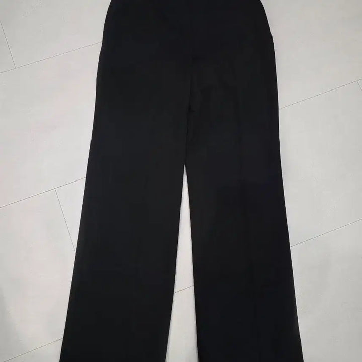 [SOLD OUT] 던스트 세미 와이드 슬랙스 블랙, 스몰