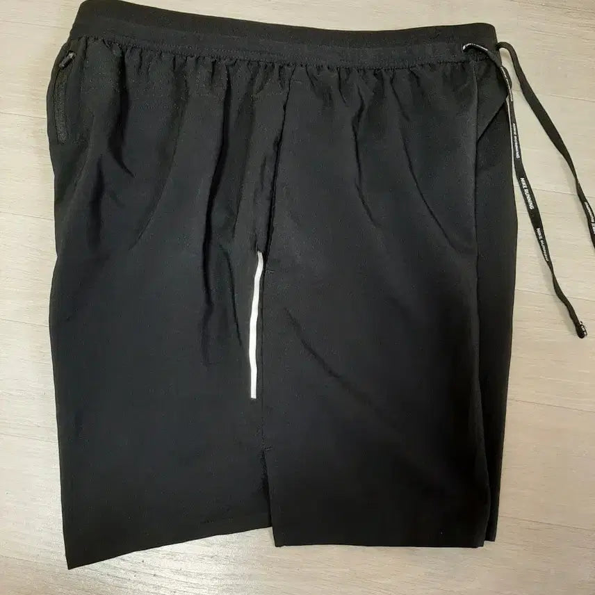 [SOLD OUT] 나이키 드라이핏 러닝 반바지 (XL)