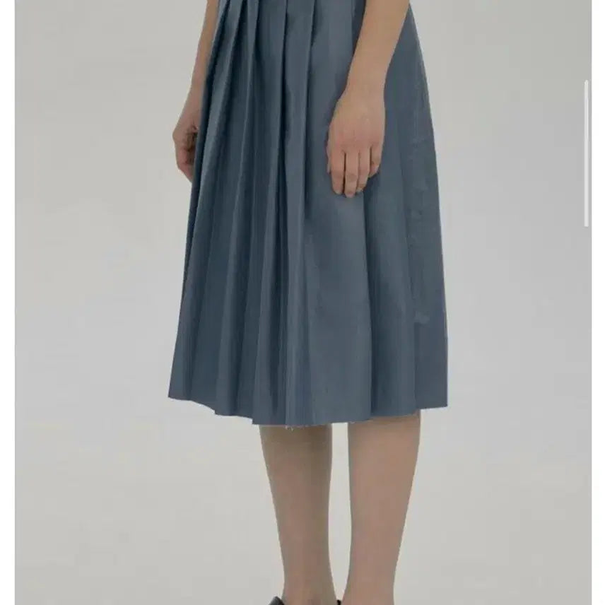 [SOLD OUT] 새)5252 오아이오아이 컬렉션 플리츠스커트 s