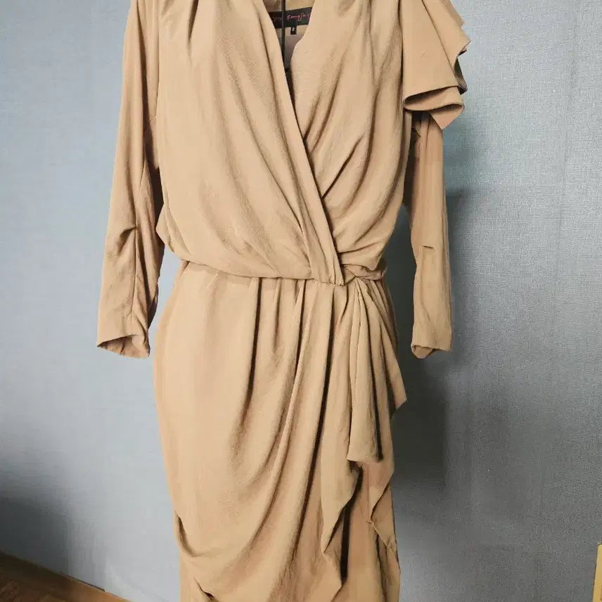 [BUNJANG] Object Beige Silk Dress / 오브제실크베이지원피스