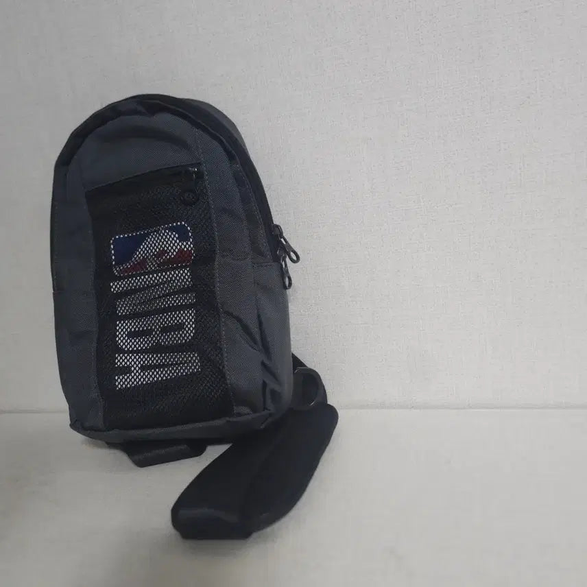 [SOLD OUT] NBA 메쉬 포켓 슬링백