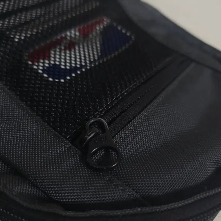 [SOLD OUT] NBA 메쉬 포켓 슬링백
