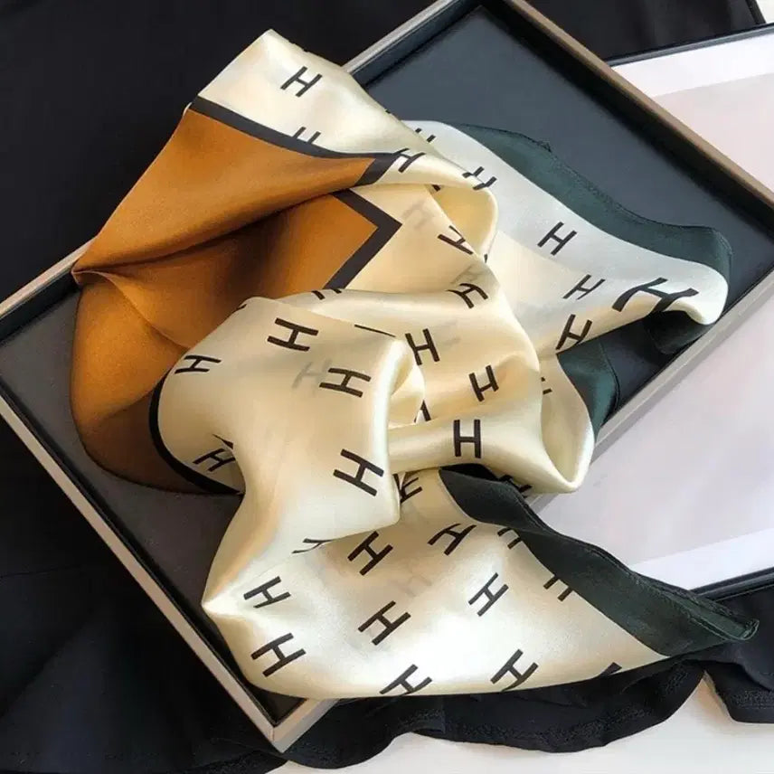 [SOLD OUT] 패턴 스카프 (새상품)