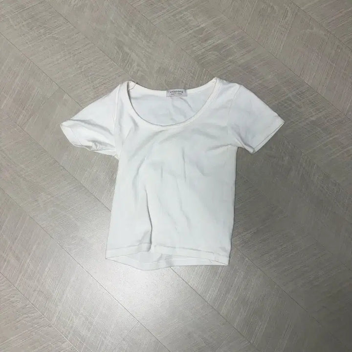 [BUNJANG] uniqcong U-neck White T-shirt / uniqcong 유넥 반팔 티셔츠 화이트