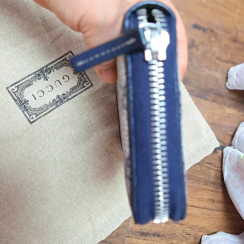 [BUNJANG] Gucci GG Pattern Zip Long Wallet / 정품구찌 GG 패턴 지퍼 장지갑