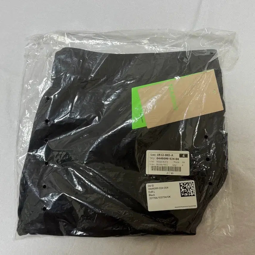 [BUNJANG] H&amp;M Sport Shorts Bundle Set / H&amp;M 스포츠 반바지 L (회색,네이비,검정) 새상품 일괄 판매합니다.