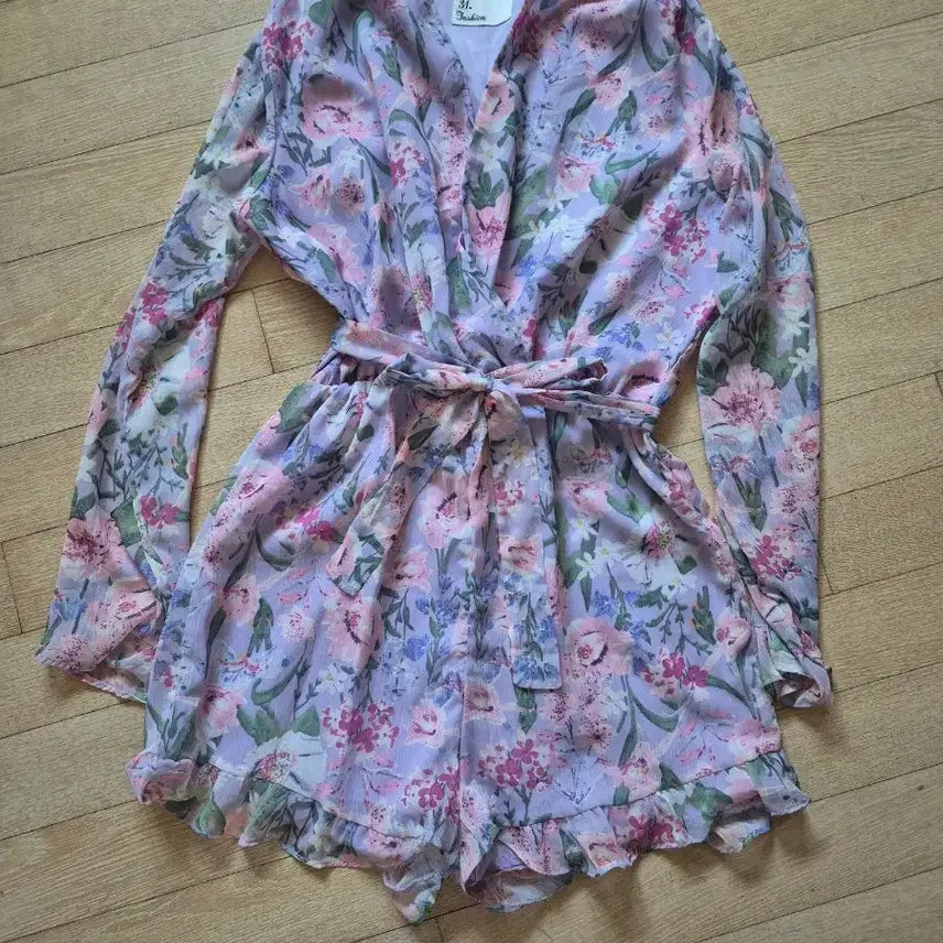 [BUNJANG] Lavender Floral Print Jumpsuit / 라벤더 플라워 점프수트