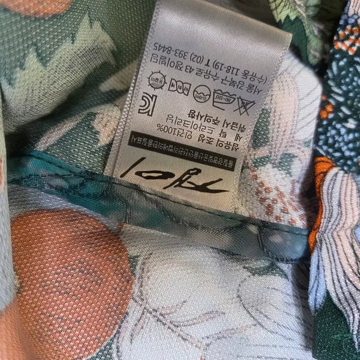 [SOLD OUT] 새상품 쟁이  인견100%  플라워 패턴 반팔 셔츠 블라우스