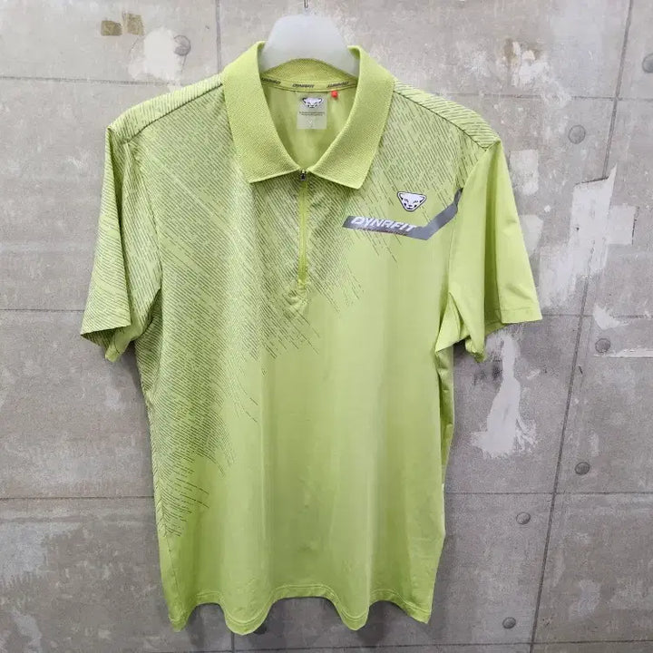 [SOLD OUT] (XL)다이나핏 정품 남성 스판 반팔 티/105size/상태우수