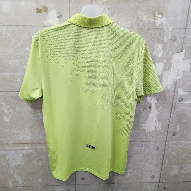 [SOLD OUT] (XL)다이나핏 정품 남성 스판 반팔 티/105size/상태우수