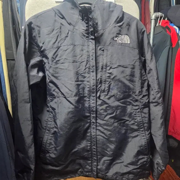 [BUNJANG] The North Face Black Hooded Windbreaker Jacket / 노스페이스 블랙 바람막이 후드 자켓