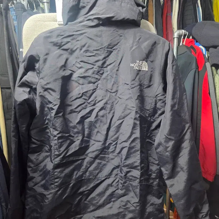 [BUNJANG] The North Face Black Hooded Windbreaker Jacket / 노스페이스 블랙 바람막이 후드 자켓