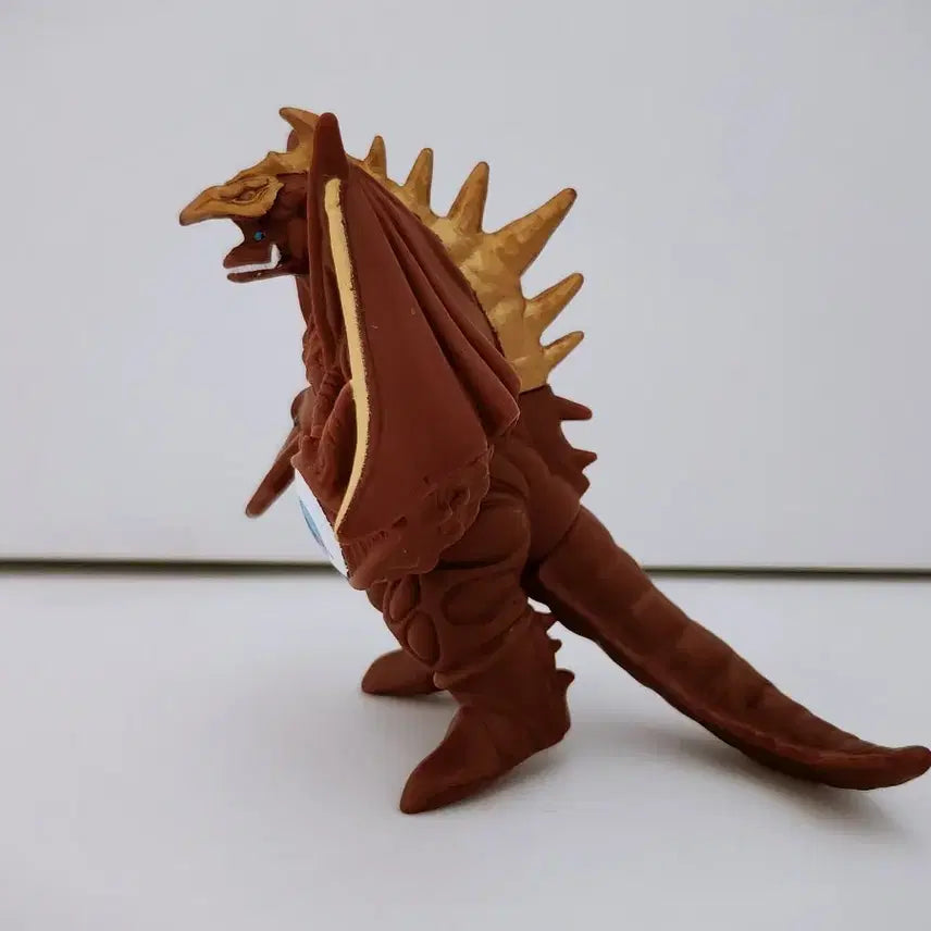[BUNJANG] Bandai Ultraman Five King Movie Figure / (5월 세일)반다이 울트라괴수 울트라맨 파이브킹 소프비 피규어