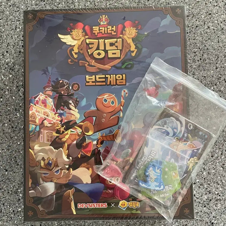 [BUNJANG] Cookie Run Kingdom Board Game (Sea Fairy Included) / 쿠키런 킹덤 보드게임 미개봉 (추가 캐릭터박스와 바다요정 O)