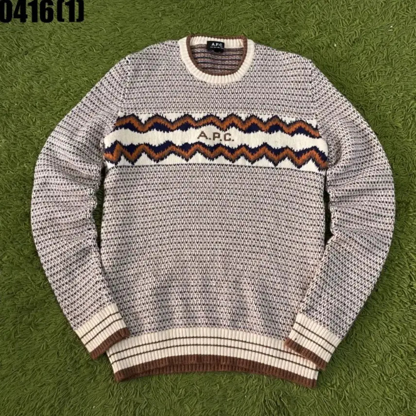 [SOLD OUT] A.P.C. 패턴 니트 스웨터