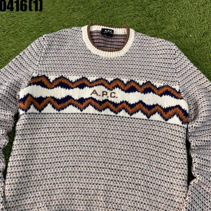 [SOLD OUT] A.P.C. 패턴 니트 스웨터