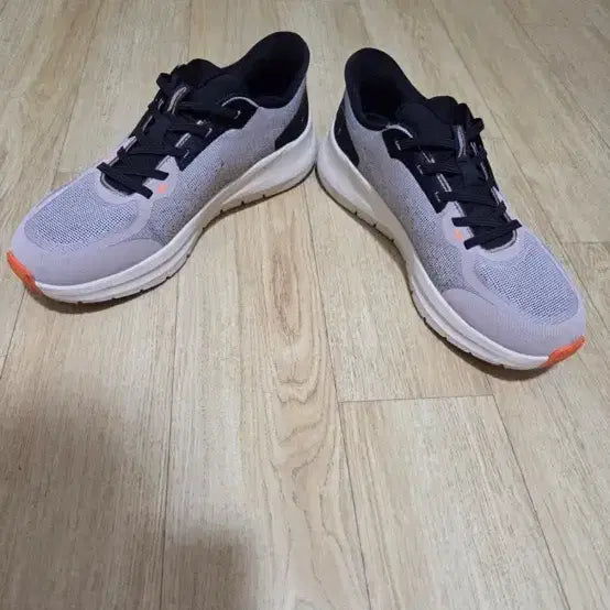 [SOLD OUT] 스케처스 아치핏 265 새상품급