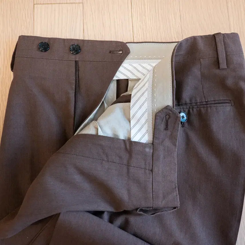 [SOLD OUT] 라르디니 브라운 코튼 싱글 수트 판매합니다.