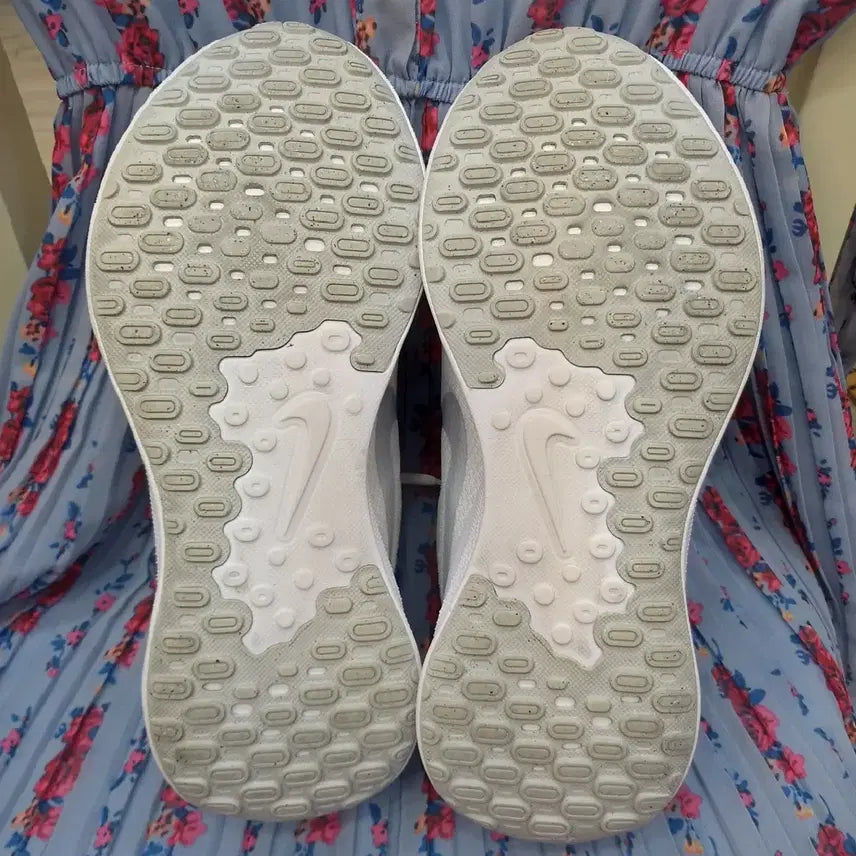[BUNJANG] Nike Revolution Running Shoes 265mm / 나이키  레볼루션 런닝화  265mm