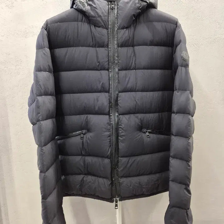 [BUNJANG] Moncler Padded Jacket Black / 몽클레어패딩 검정