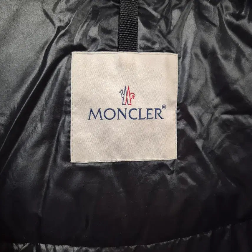 [BUNJANG] Moncler Padded Jacket Black / 몽클레어패딩 검정