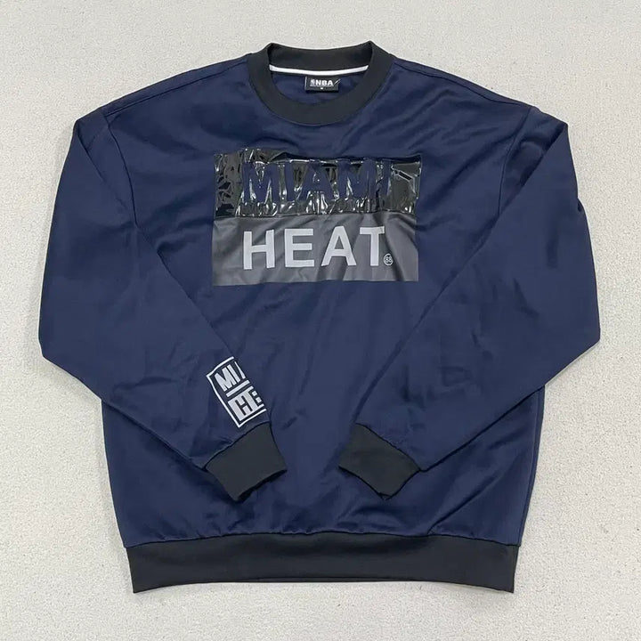 [BUNJANG] NBA Miami Heat Functional Sweatshirt / M NBA 마이애미 히트 디자인 기능성 맨투맨 0416-1