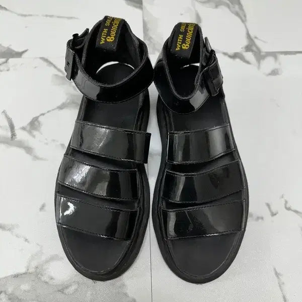 [BUNJANG] Dr. Martens Clarissa Sandals / 닥터마틴 클라리사 샌들 에나멜 블랙