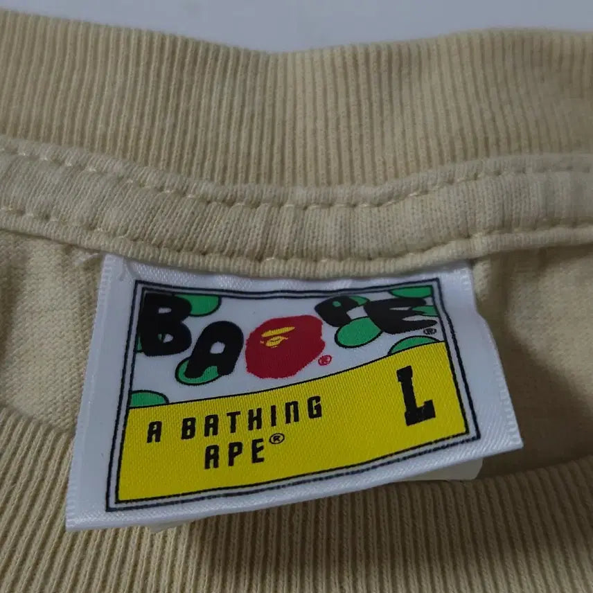 [SOLD OUT] BAPE 베이프 포켓 반팔 티셔츠 베이지