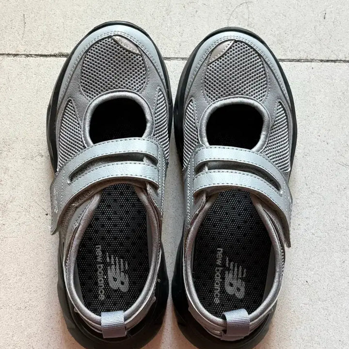 [SOLD OUT] 뉴발란스 브리즈 그레이 240