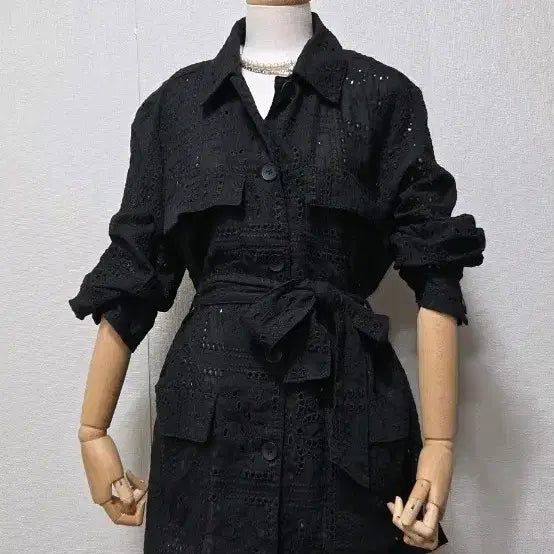 [SOLD OUT] 자라 블랙 펀칭 레이스자켓 L