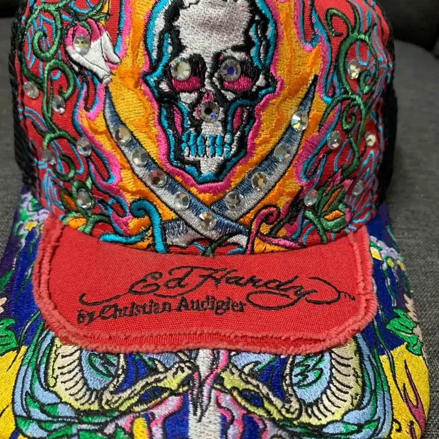[SOLD OUT] Ed Hardy  에디하디 스냅백 스와로브스키 모자