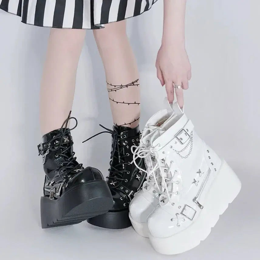 [BUNJANG] Black Platform Walker Boots / 전학생 지뢰계 통굽 워커 부츠 블랙 양도
