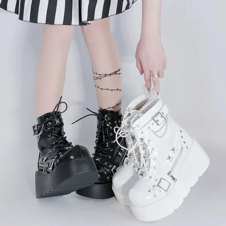 [BUNJANG] Black Platform Walker Boots / 전학생 지뢰계 통굽 워커 부츠 블랙 양도