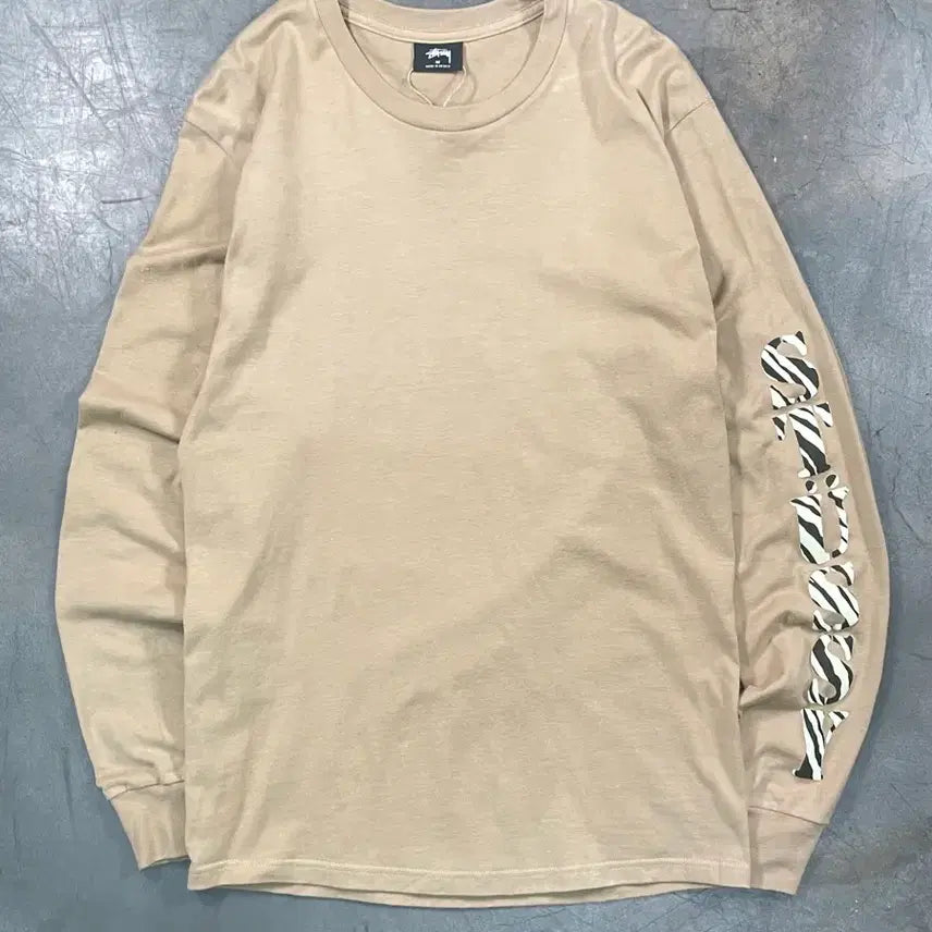 [BUNJANG] Stussy Arm Lettering Long Sleeve T-shirt / 스투시 암 레터링 롱 슬리브 티셔츠