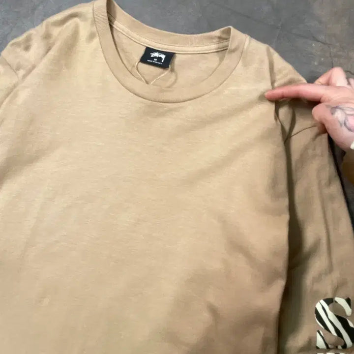 [BUNJANG] Stussy Arm Lettering Long Sleeve T-shirt / 스투시 암 레터링 롱 슬리브 티셔츠