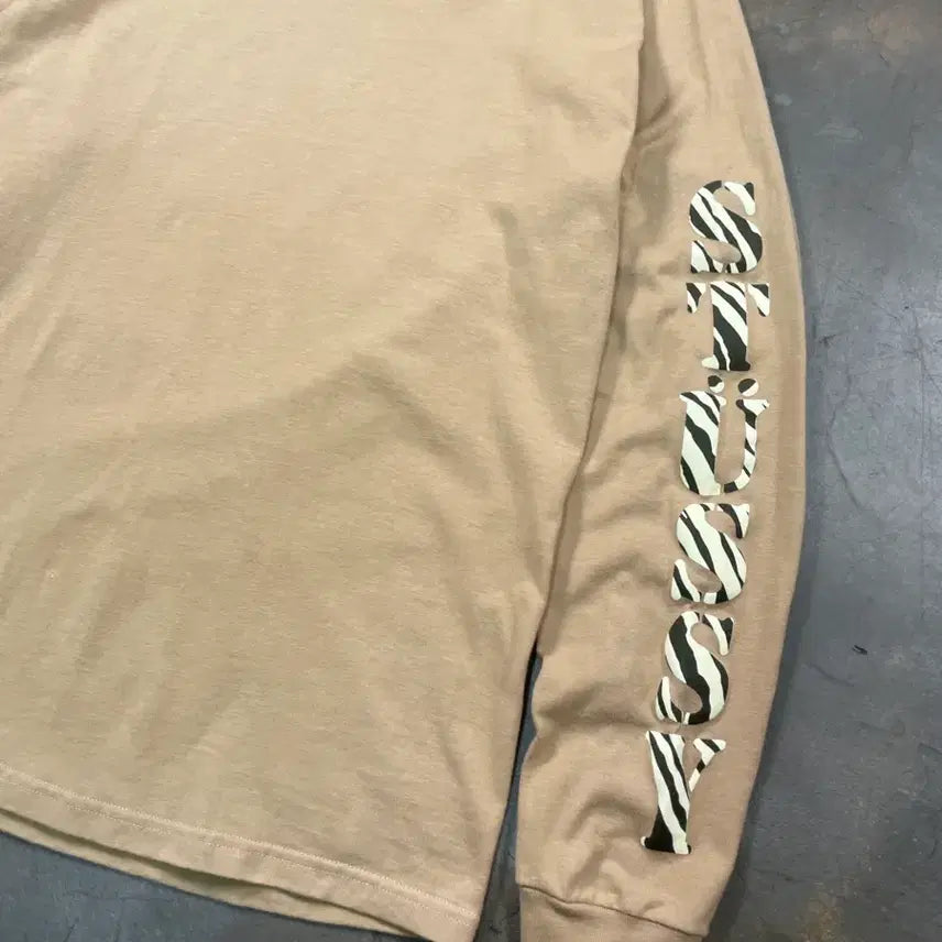[BUNJANG] Stussy Arm Lettering Long Sleeve T-shirt / 스투시 암 레터링 롱 슬리브 티셔츠