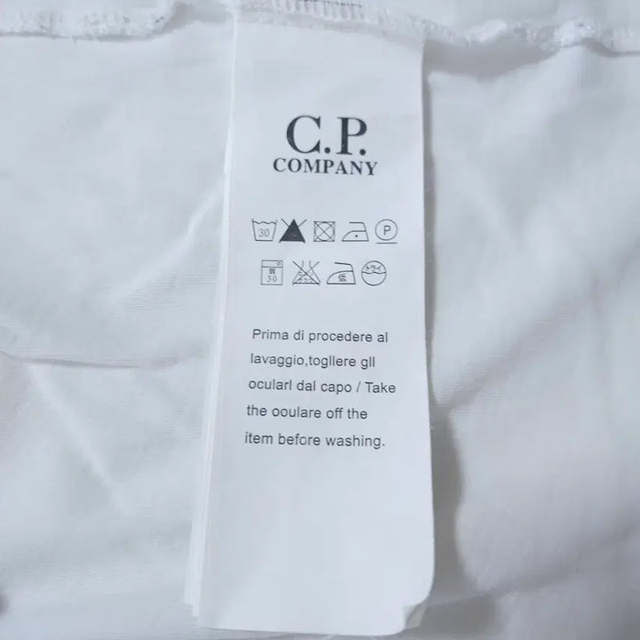 [SOLD OUT] Cp 씨피컴퍼니 화이트 반팔 티셔츠