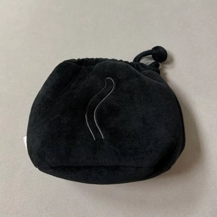 [SOLD OUT] 에이티즈 애니티즈 우요냥 파우치