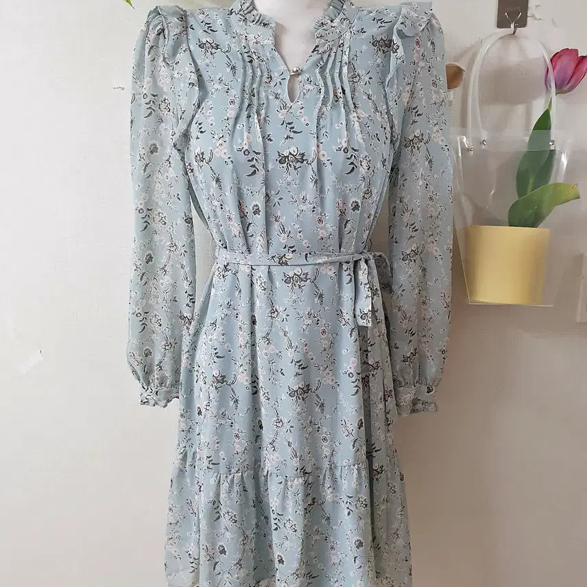 [BUNJANG] Roem Blooming Floral Chiffon Midi Dress / 로엠 블루밍 플라워 쉬폰 미디원피스 55 블루