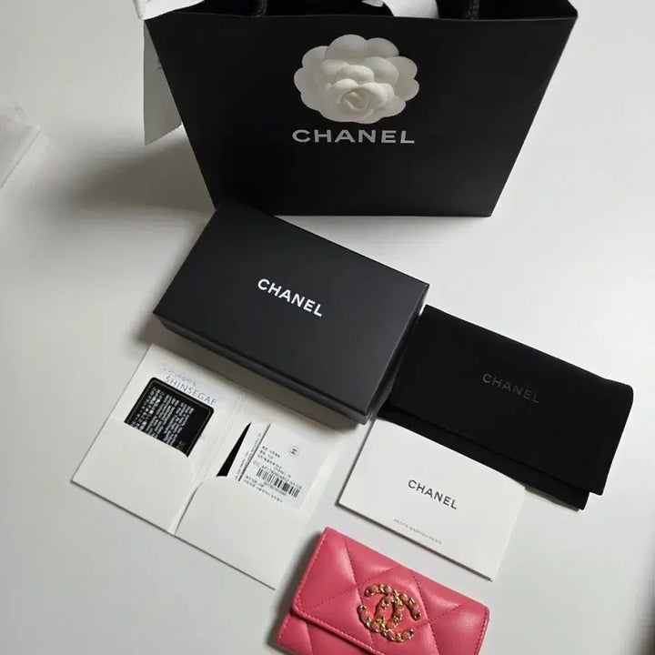 [BUNJANG] Chanel 19 Flap Card Holder Pink Gold / 샤넬 19 플랩 카드 홀더 핑크 금장