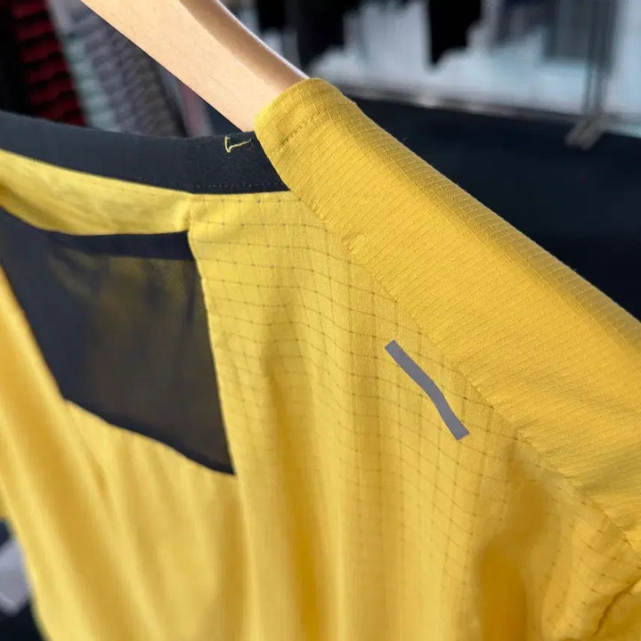 [BUNJANG] Nike Dri-FIT Trail Rise Running Short Sleeve T-shirt / [택포] [M] 나이키 드라이핏 트레일 라이즈 러닝 반팔티