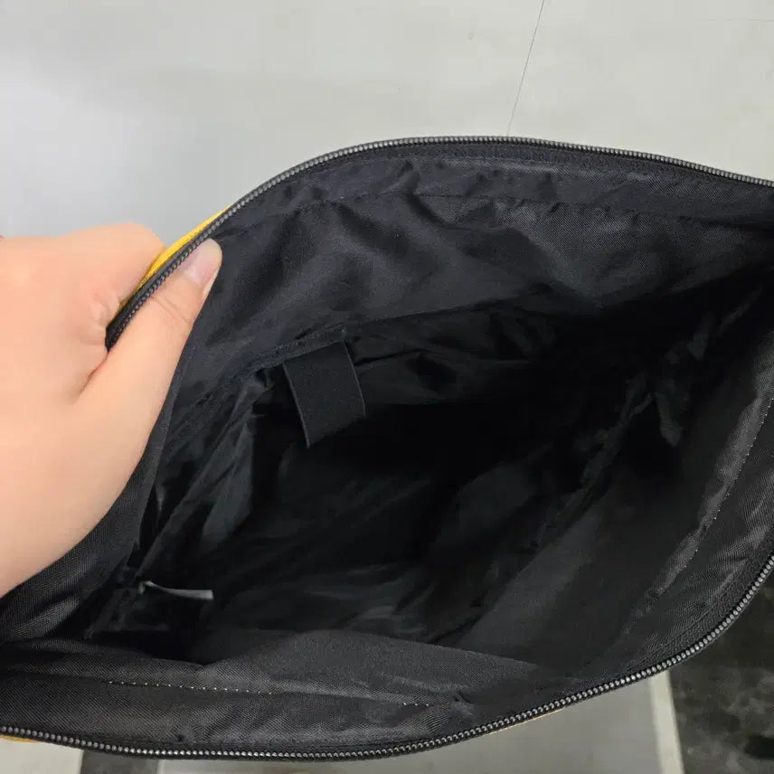 [BUNJANG] FILA Backpack / FILA 휠라 백팩 가방! 수납공간 짱짱짱 넓어요~