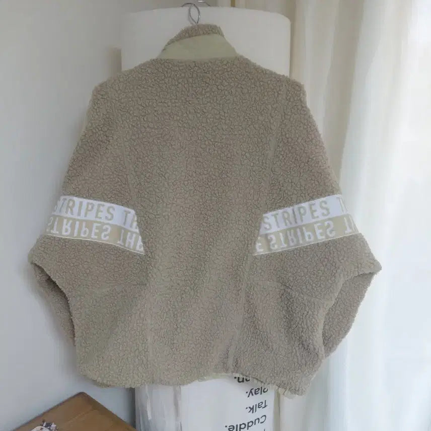 [BUNJANG] Adidas Fleece Jacket M / 아디다스뽀글점퍼m 66까지