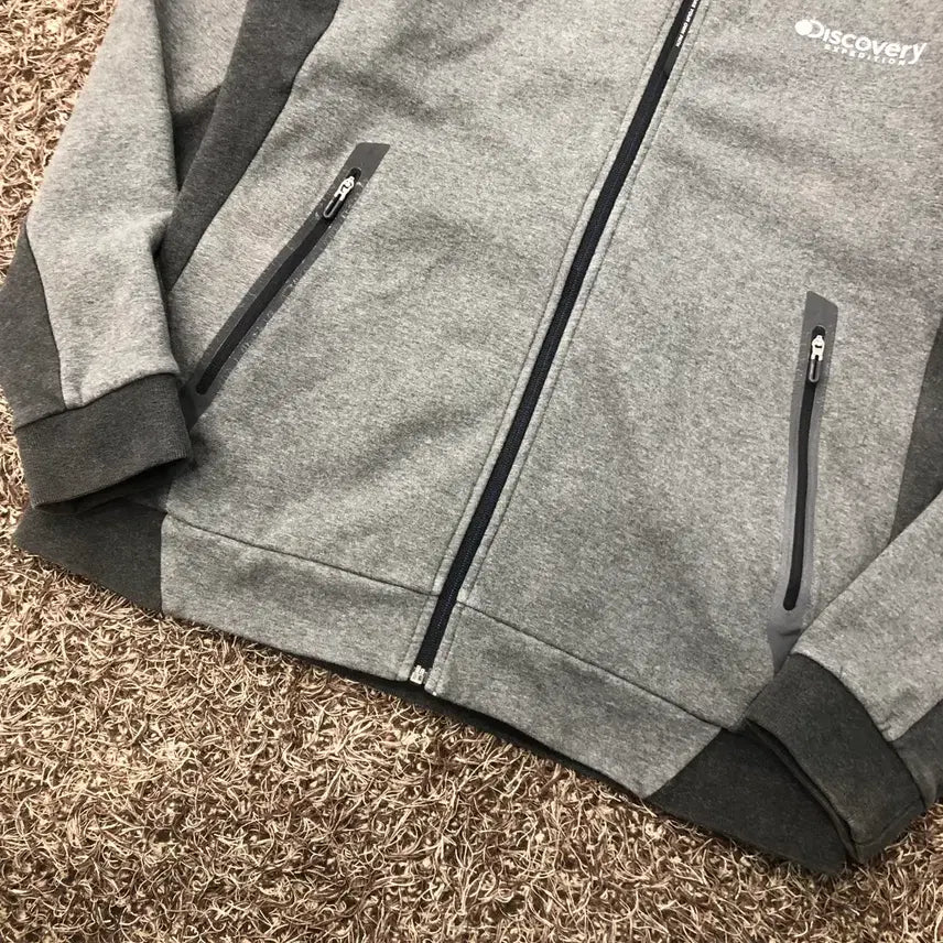 [SOLD OUT] 105 디스커버리 후드집업