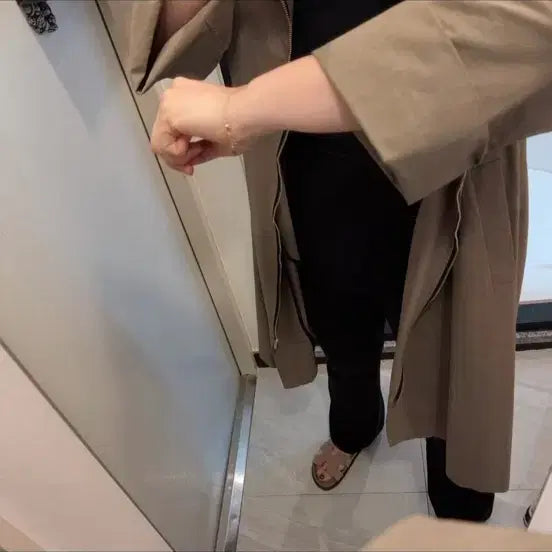 [SOLD OUT] 간절기 롱자켓 프리사이즈 톤다운 카키컬러