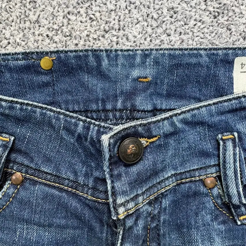 [BUNJANG] Diesel Washed Denim Shorts / 25 디젤 워싱 데님 청 반바지 0414J