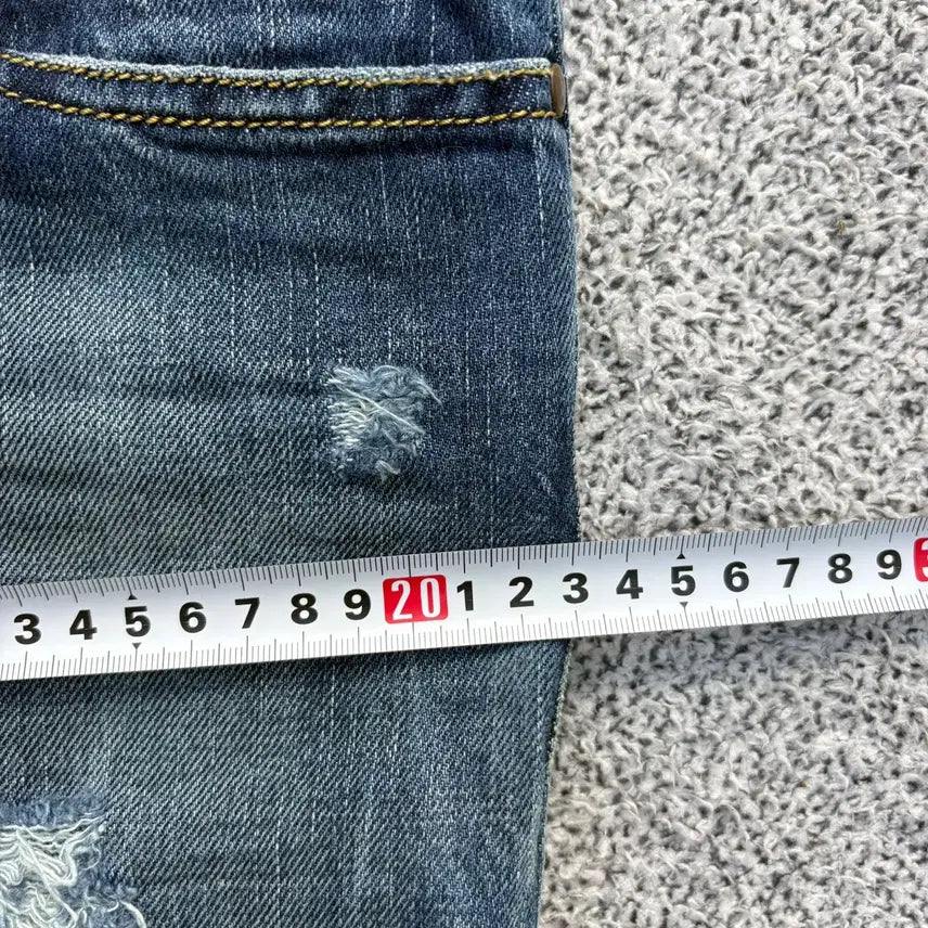 [BUNJANG] Diesel Washed Denim Shorts / 25 디젤 워싱 데님 청 반바지 0414J