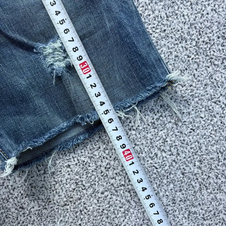 [BUNJANG] Diesel Washed Denim Shorts / 25 디젤 워싱 데님 청 반바지 0414J